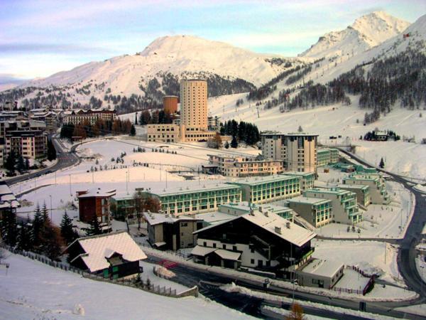 Th Sestriere - Villaggio Olimpico Екстериор снимка